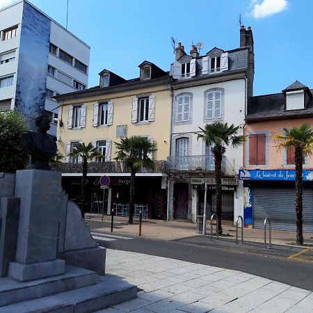 Appartement Hypercentre Tarbes - 2 Grandes Chambres Kültér fotó